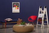 mesa central_Tidelli, cadeira, escada e banco_Benedixt, esculturas de madeira_Estudio Manus, quadro_Loja Teo