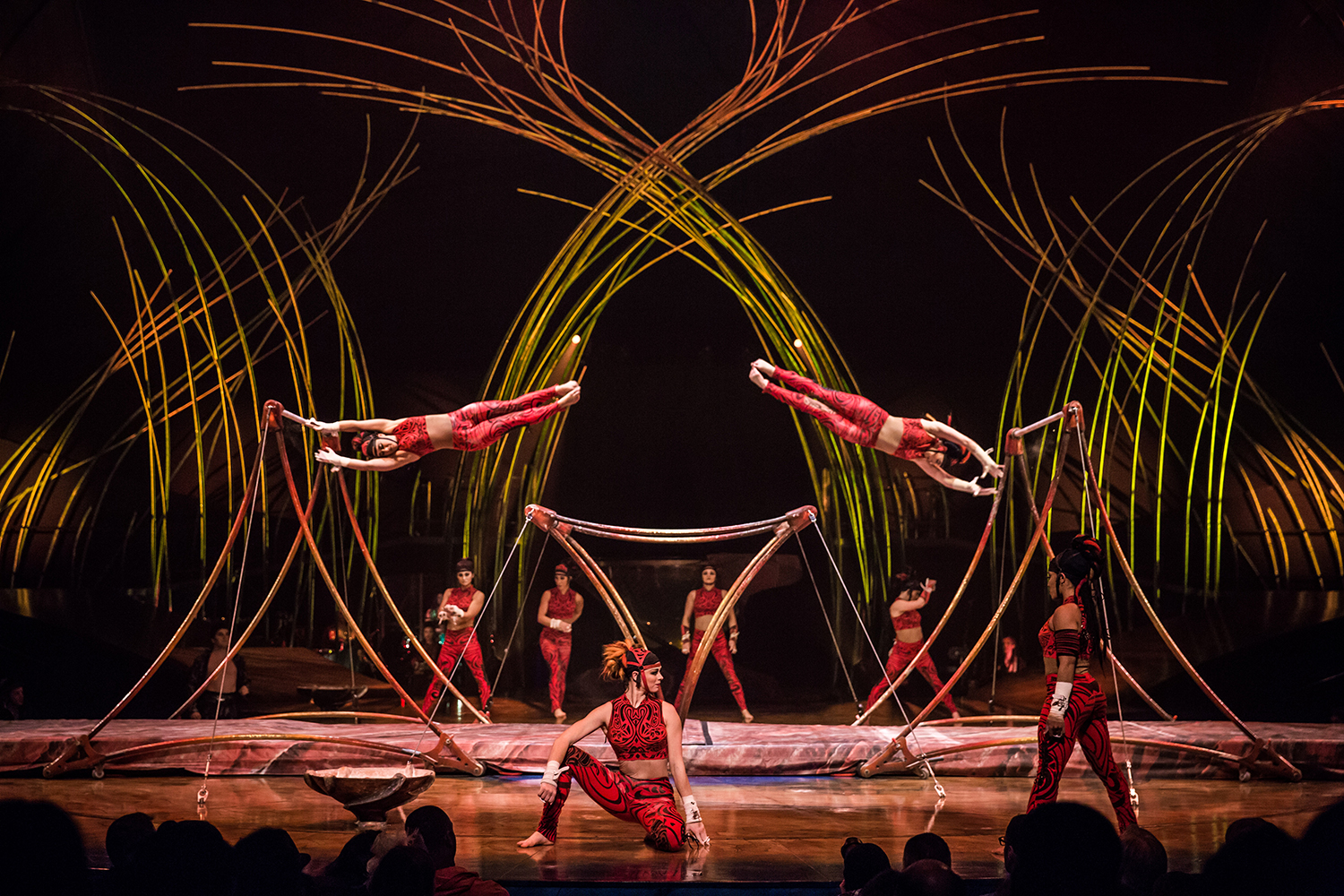 Conheça Amaluna, novo espetáculo do Cirque du Soleil no Brasil CASA