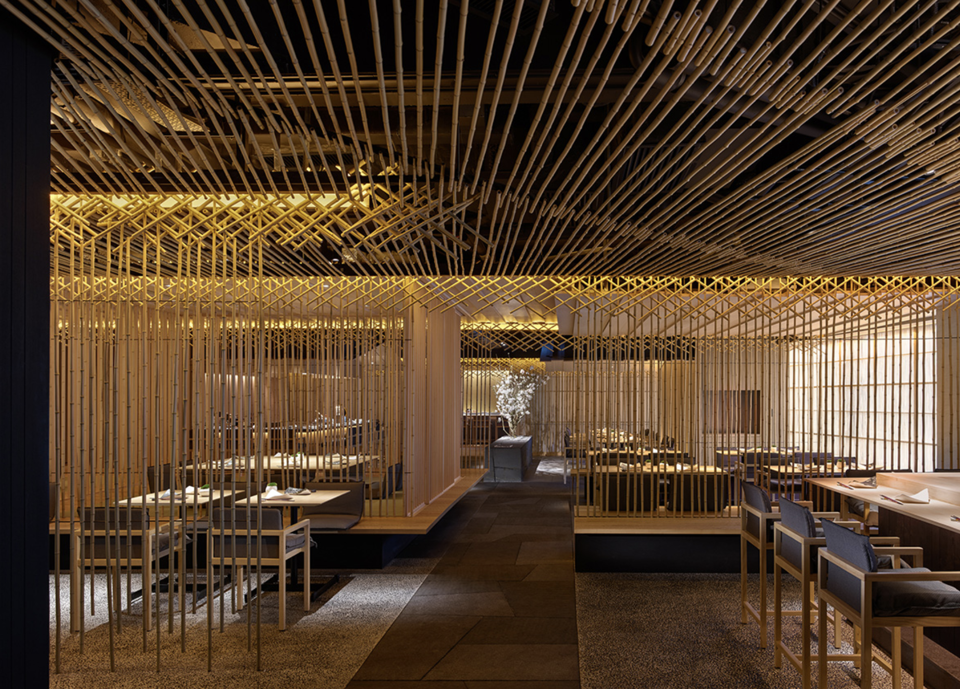 Floresta de bambu é inspiração para novo restaurante em Hong Kong